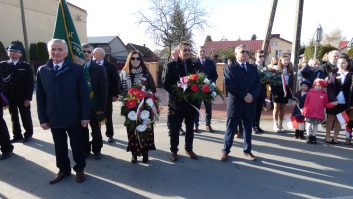 Zdjęcie z galerii Gminne Obchody Święta Niepodległości