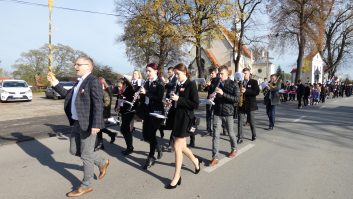 Zdjęcie z galerii Gminne Obchody Święta Niepodległości